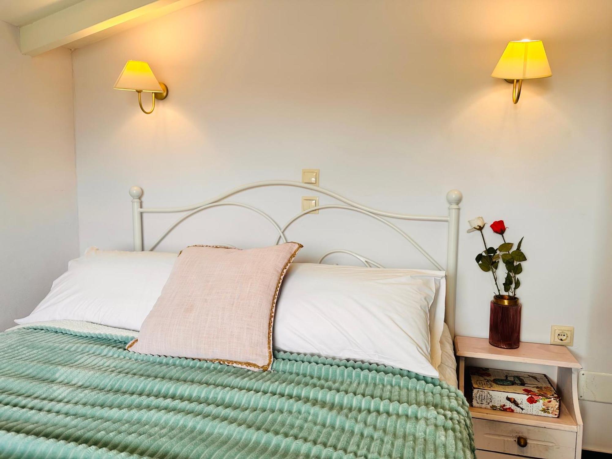 Infinity Blue Beach Apartments Циливи Экстерьер фото